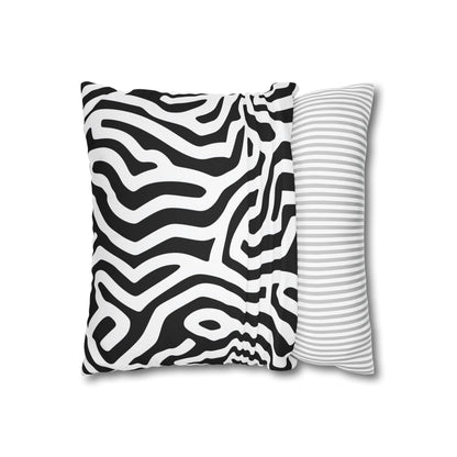 Black White Pillow Case, Labyrinth Maze Modern Art Square Throw Decorative Designer Cover Room Decor Floor Couch Cushion 20 x 20 Zipper Sofa