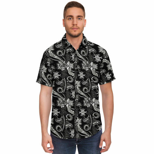 Black Paisley Men Button Down Shirt, Bandana Floral Short Sleeve Casual Print Buttoned Up Collar Plus Size Casual Dress Shirt Starcove Fashion