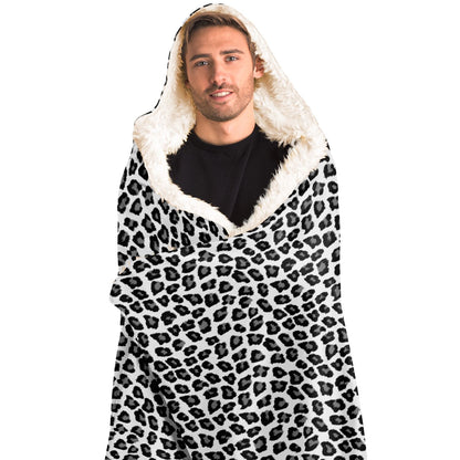 Snow Leopard Hooded Blanket, White Black Cheetah Animal Print Sherpa Fleece Faux Fur Fluffy Warm Adult Men Women Kids Large Wearable Hood