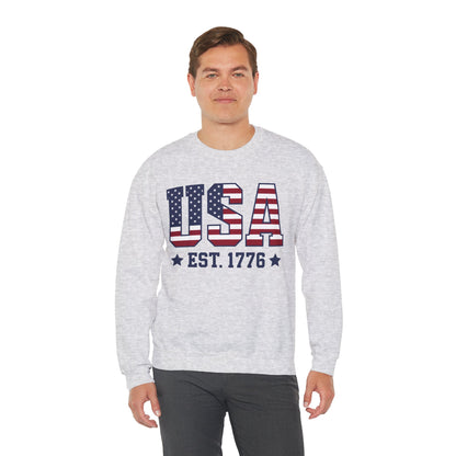 USA Est 1776 Sweatshirt, American Flag Stars Stripes Patriotic Retro Vintage Graphic Crewneck Cotton Sweater Jumper Pullover Men Women Top