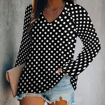 Polka Dots Women Long Sleeve Tshirt loose fit, Black White Vintage Relaxed V-neck Designer Aesthetic Ladies Female Tee Top Shirt