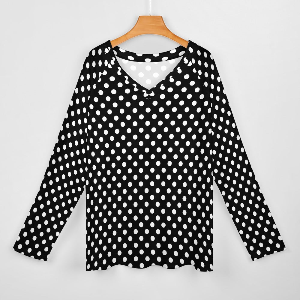 Polka Dots Women Long Sleeve Tshirt loose fit, Black White Vintage Relaxed V-neck Designer Aesthetic Ladies Female Tee Top Shirt