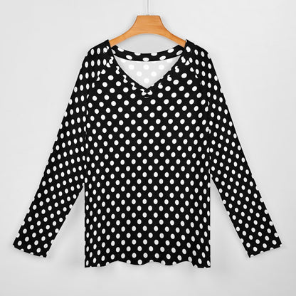 Polka Dots Women Long Sleeve Tshirt loose fit, Black White Vintage Relaxed V-neck Designer Aesthetic Ladies Female Tee Top Shirt